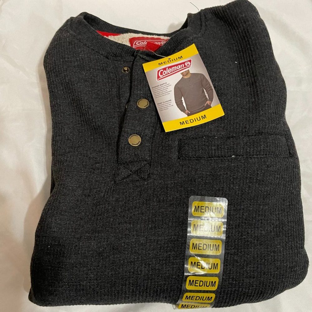 Coleman men's Sherpa Henley Size M